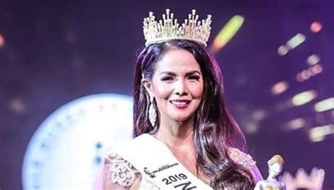 patricia havier|Patricia Javier first to win international beauty title.